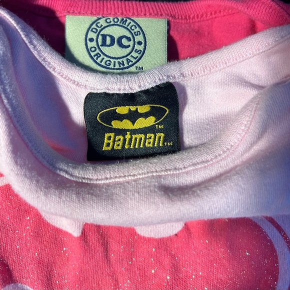 Bat man / Super girl Onesie set - Picture 2 of 4